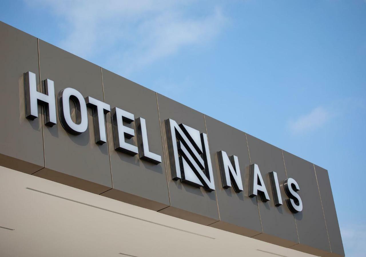 Hotel Nais Ni Exterior foto