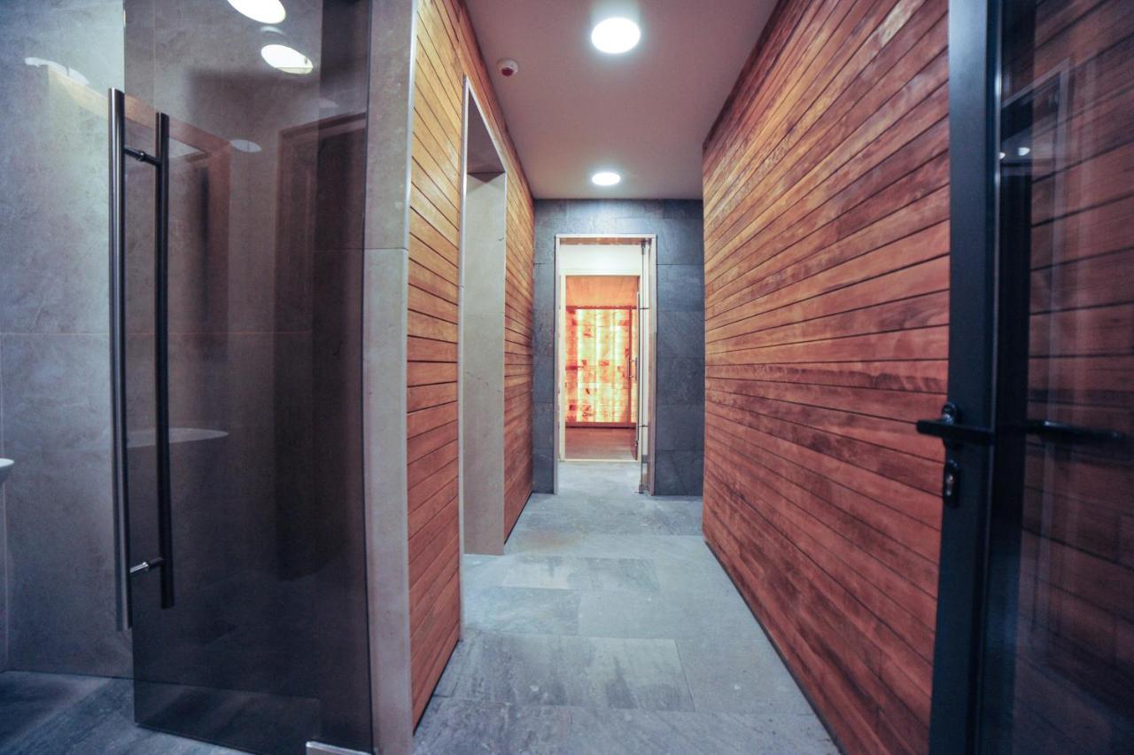 Hotel Nais Ni Exterior foto